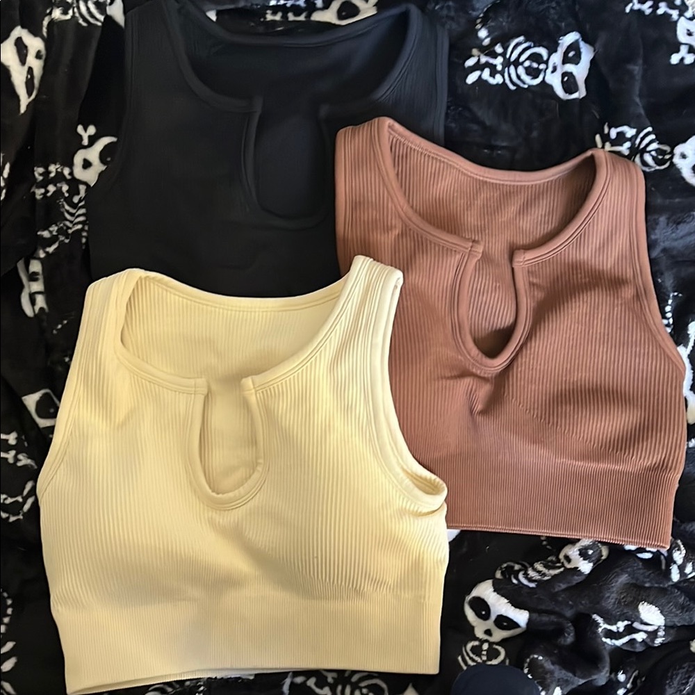 Women's Ribbed Keyhole work out Tank Tops - Black, Cream, Brown